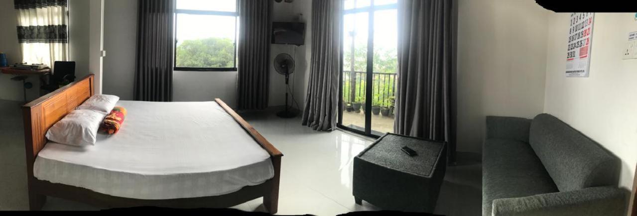 S V Homestay Kandy Exterior foto