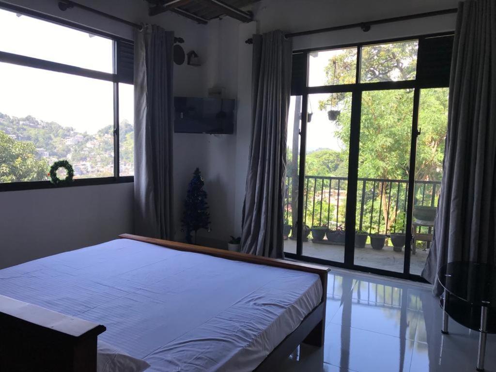 S V Homestay Kandy Exterior foto